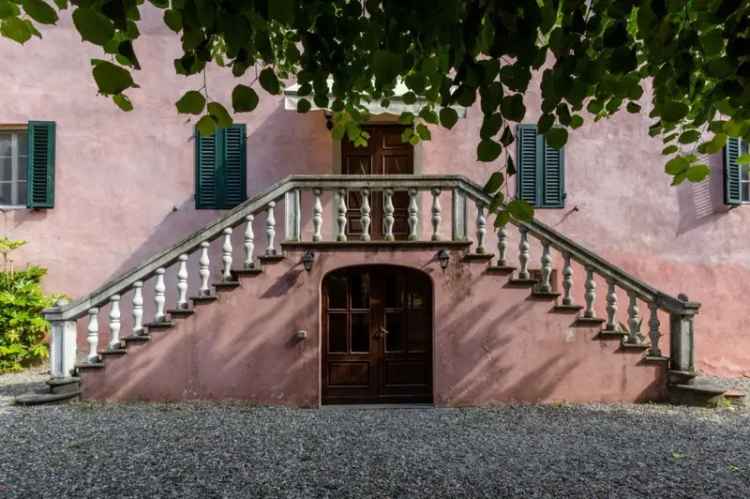 Villa in Via della Cella, Lucca, 5 locali, 5 bagni, giardino privato