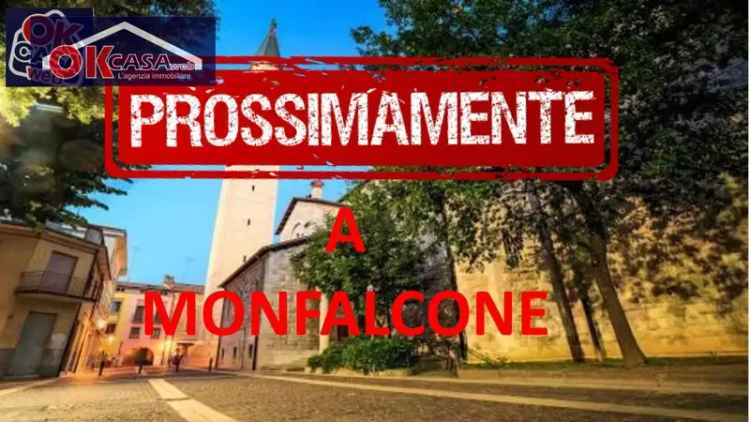 Appartamento in Via Randaccio, Monfalcone, 5 locali, 2 bagni, con box