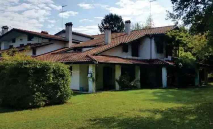 Villa a schiera in Vicolo Piave, Maserada sul Piave, 12 locali, 264 m²