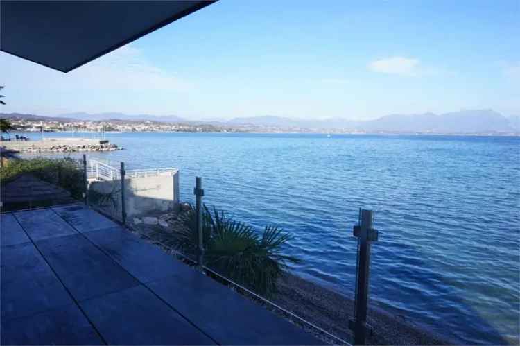 Villa in Via tommaso dal molin, Desenzano del Garda, 6 locali, 3 bagni