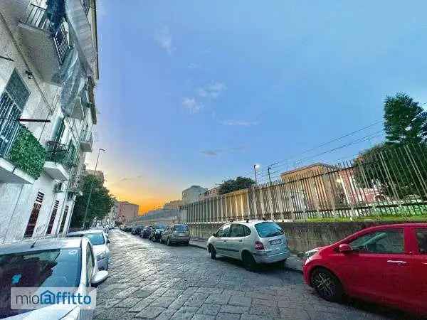 Appartamento In Affitto in Napoli, Campania