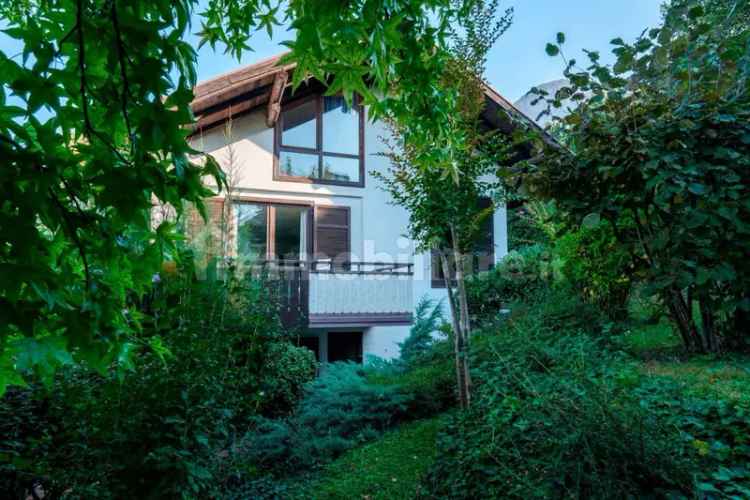 Villa unifamiliare via dei Castori 33/4, Muralta - Martignano, Trento