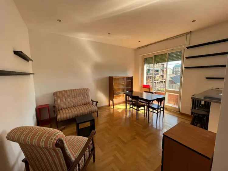 Two-room Apartment on Via Federico Jarach, Ponte Nuovo, Milan