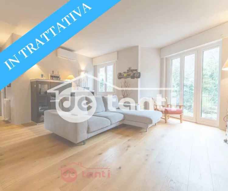 Appartamento viale Roma, 17A, Centro, Chiavenna