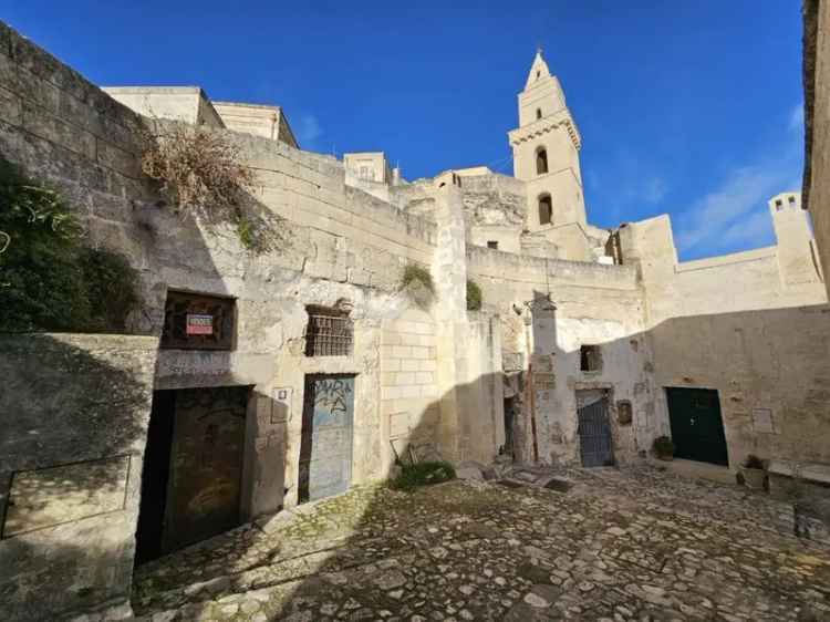 Terratetto unifamiliare via San Pietro Barisano, Centro, Matera