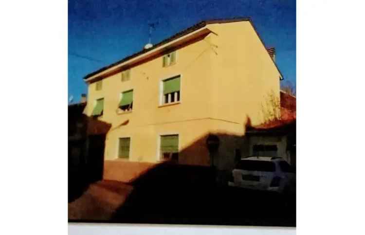 Casa indipendente in vendita a Castellazzo Bormida, Via Urbano Rattazzi 13