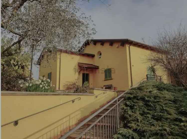 Villa in Via Palvotrisia 10, Castelnuovo Magra, 7 locali, 1 bagno