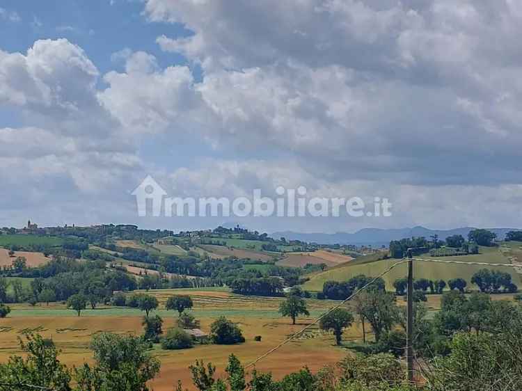 Casale Strada Provinciale Corinaldese, Castelleone di Suasa