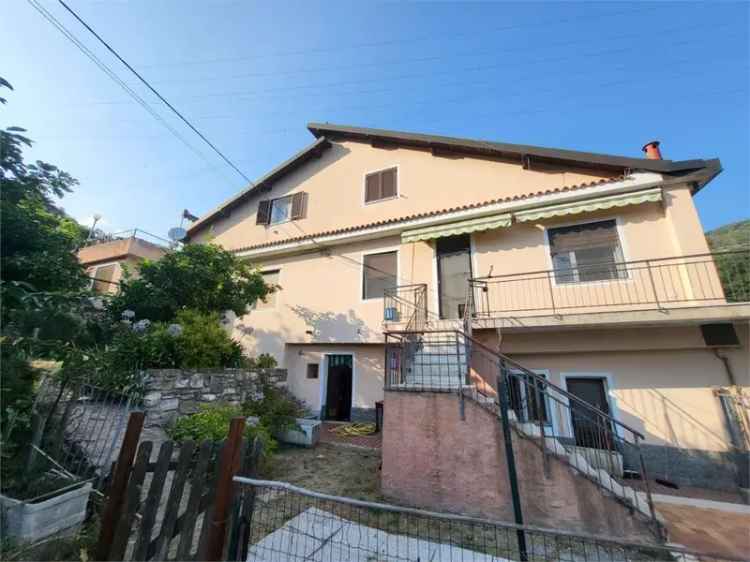 Villa in SP 59 37, Vallecrosia, 10 locali, 300 m², buono stato