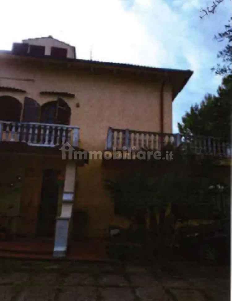 Villa all'asta Strada Comunale Montesecco, Grottammare