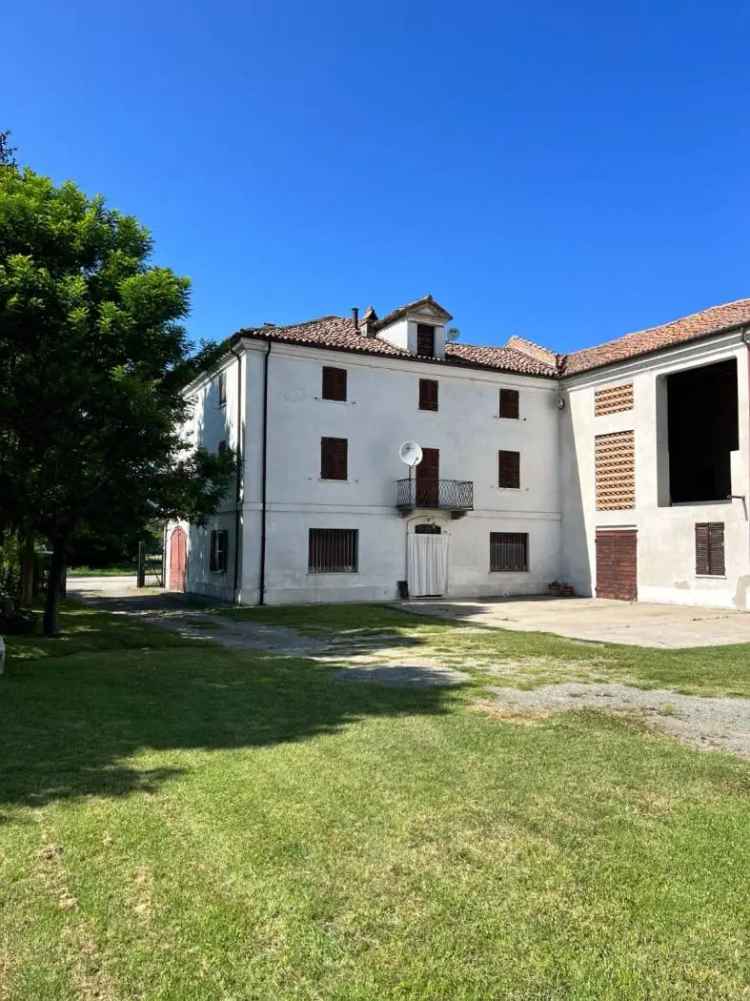 Cascina corso Acqui 280, Nizza Monferrato