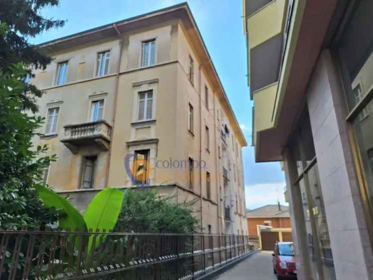 Quadrilocale viale Armando Diaz 23, Ospedale, Busto Arsizio