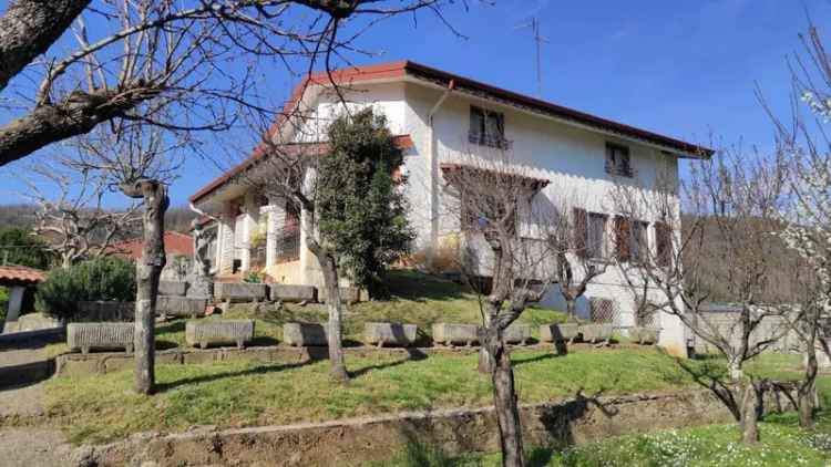 Villa unifamiliare via 4 Novembre, Centro, Cividale del Friuli