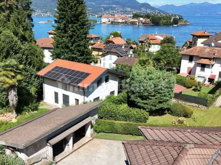 Villa unifamiliare via San Martino e Solferino, Centro, Stresa