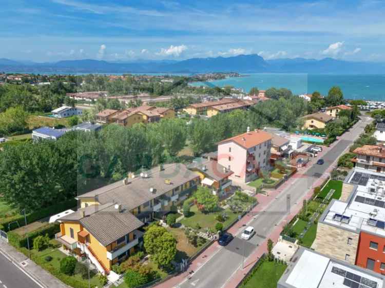 Quadrilocale in vendita in Via San Martino della Battaglia, Sirmione -  n° 509956