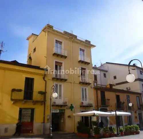 Quadrilocale piazza Giacomo Matteotti, Centro, Potenza