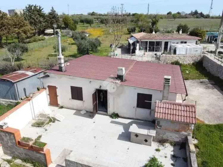 Casa colonica C.da La Palomba 1, Matera