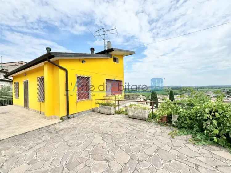 Villa in Via Pozzo dell'Amore 20, Cavaion Veronese, 5 locali, 2 bagni