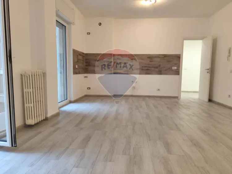 Appartamento viale Orazio Flacco 7b, Picone, Bari