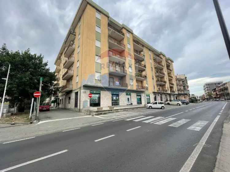 Appartamento in Via nazionale, Crosia, 8 locali, 2 bagni, con box