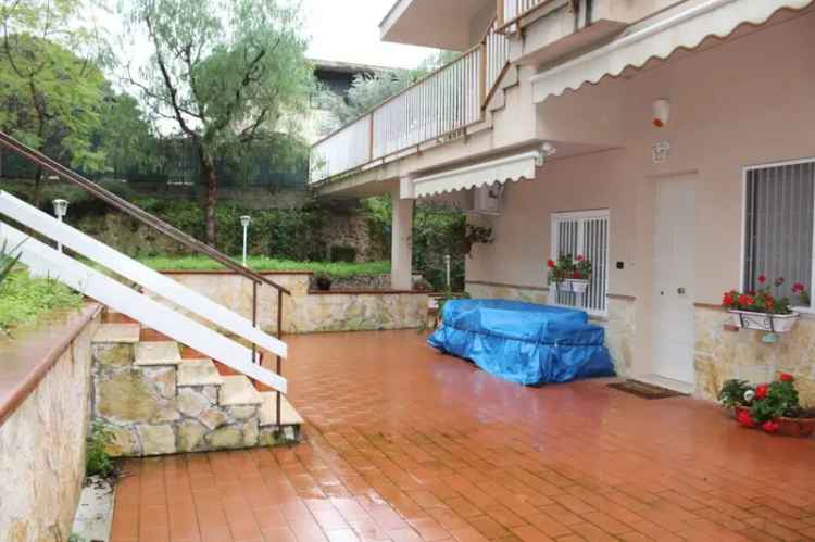 Villa in Via dell'Olimpo 18, Palermo, 4 locali, 2 bagni, arredato