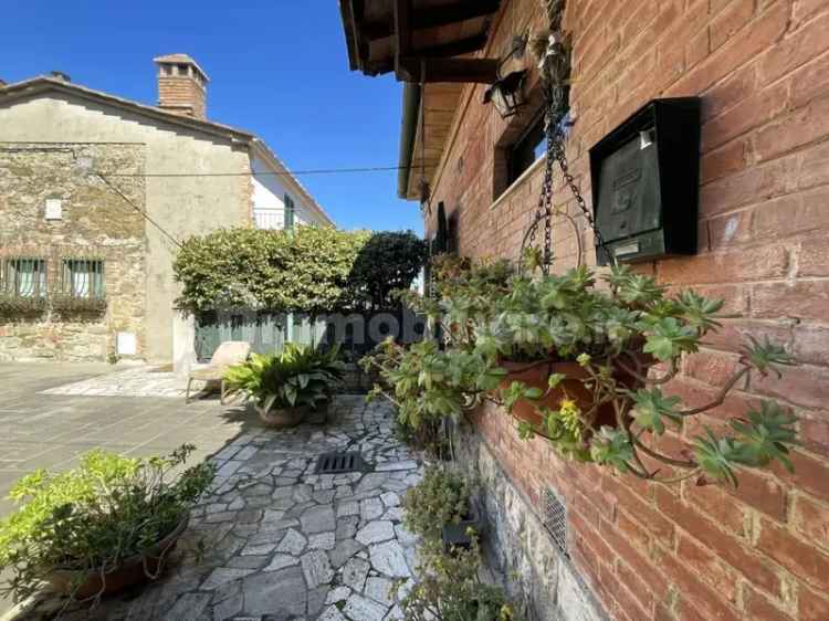 Appartamento piazza Vittorio Emanuele, Vagliagli, Castelnuovo Berardenga