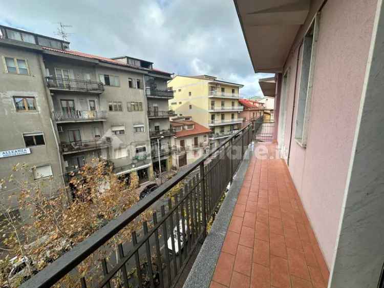 Trilocale viale Giuseppe Mazzini 213, Centro, Tiriolo