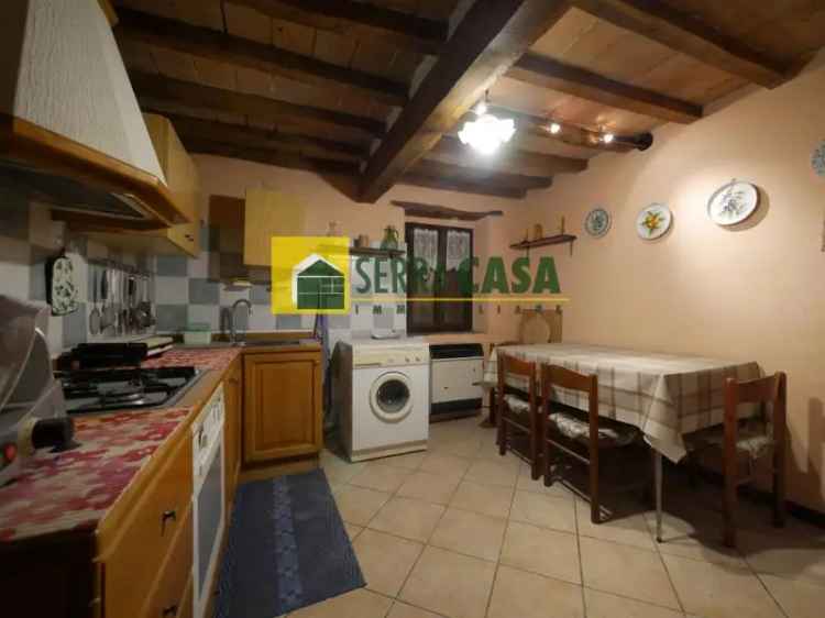 Casa con terreno agricolo in vendita a Serramazzoni