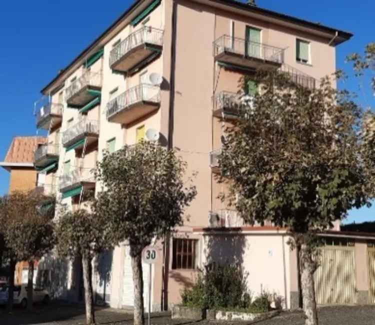 Appartamento in Via San Bernardo 2, Lerma, 5 locali, 1 bagno, 80 m²