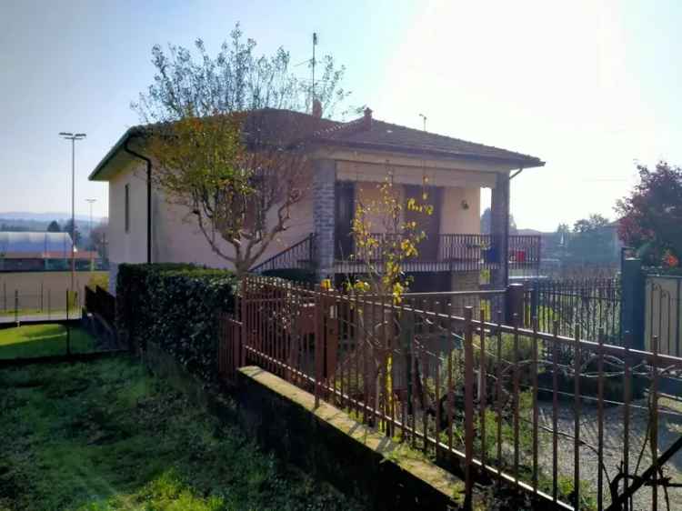 Villa singola in Padella, Ispra, 4 locali, 1 bagno, 120 m² in vendita