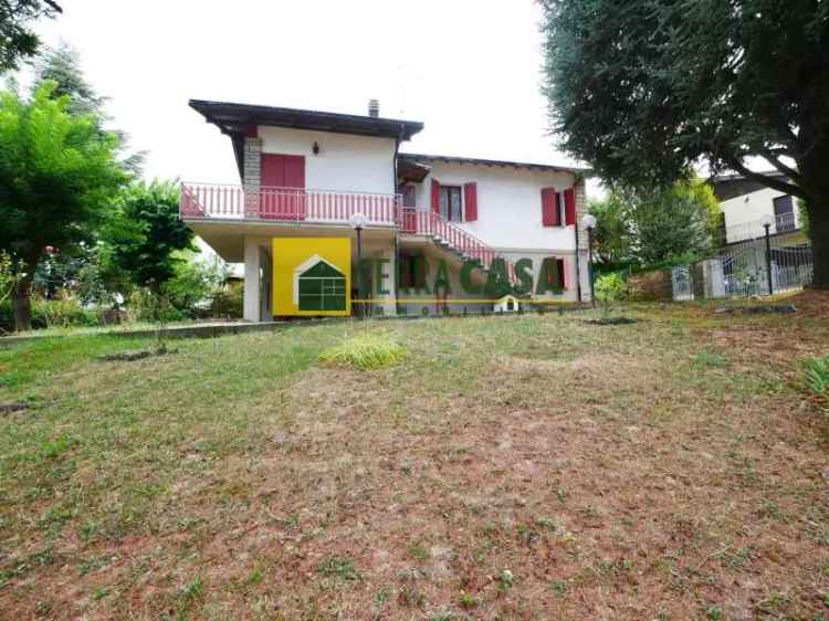 Villa Bifamiliare in vendita a Serramazzoni