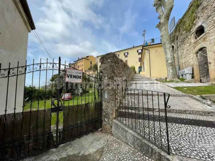 Terratetto unifamiliare via delle Volte, Centro, Arpino