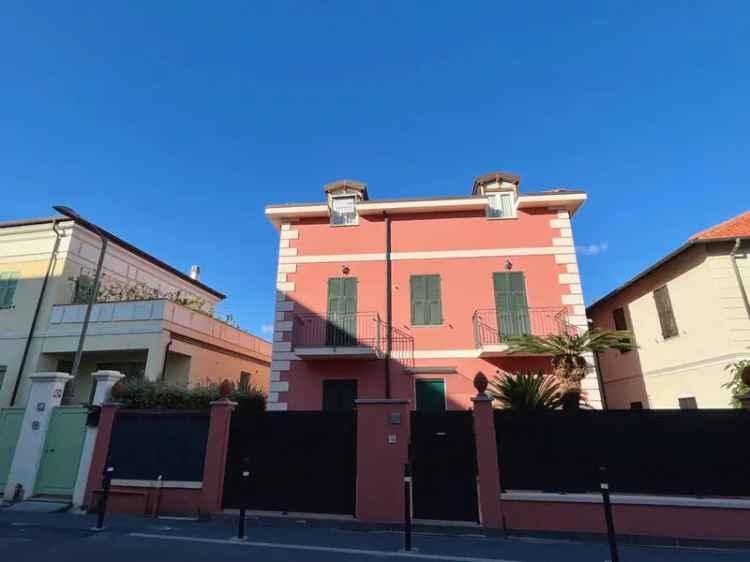 Bilocale corso Villaregia 70, Riva Ligure