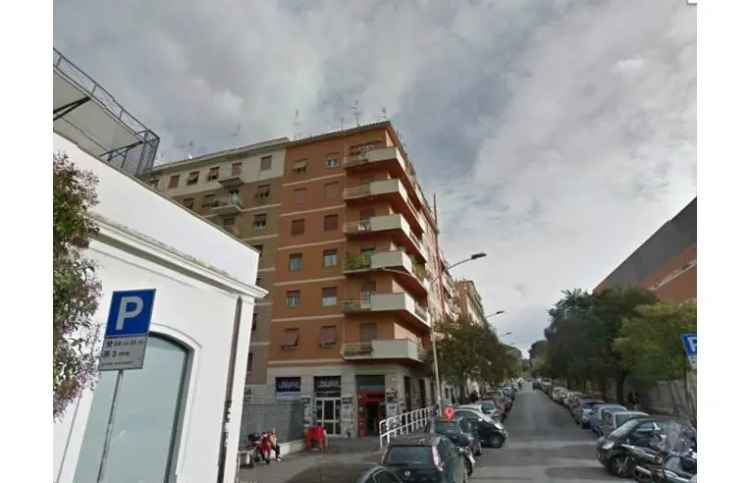 Affitto Stanza Posto letto a Roma, Zona Ostiense