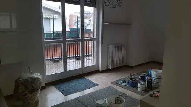 Bilocale Arredato Cesano Boscone Terrazzo 75 mq