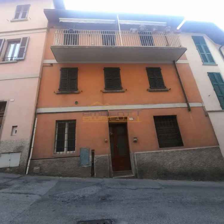 Trilocale via 9 Febbraio 8, San Giovanni, Lecco