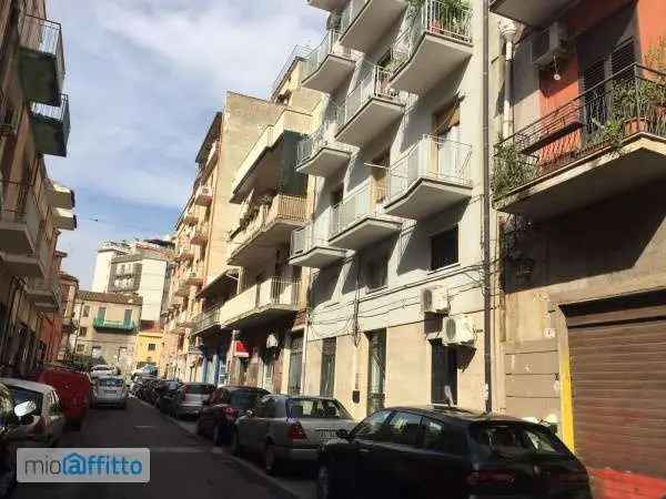 Appartamento In Affitto in Catania, Sicilia