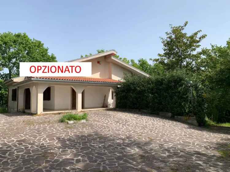 Villa unifamiliare Contrada Castagna, Isernia